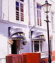 Hyde Park Court Hotel 3* ( Hotel in London, England )